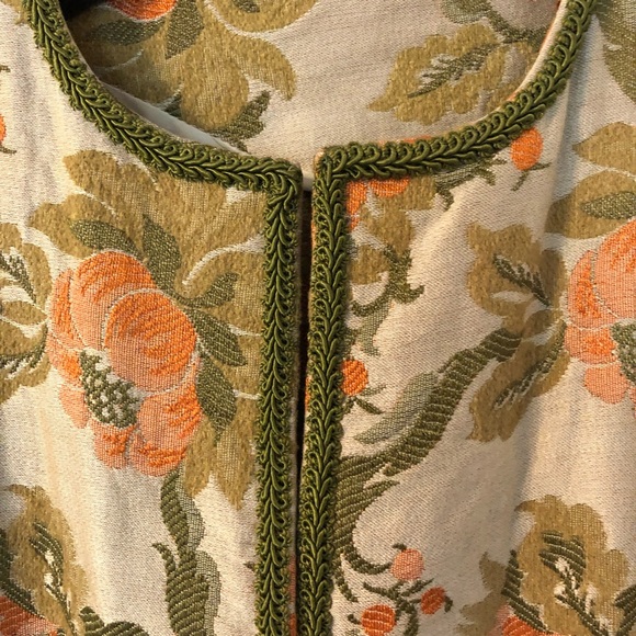 Vintage Cropped Brocade Kimono Jacket - Picture 3 of 8